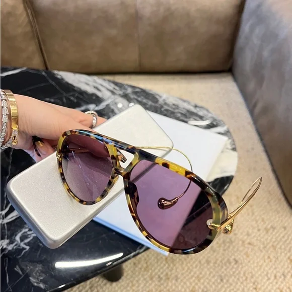 Bottega Veneta Tortoise Sunglasses with Purple Lenses display picture 2